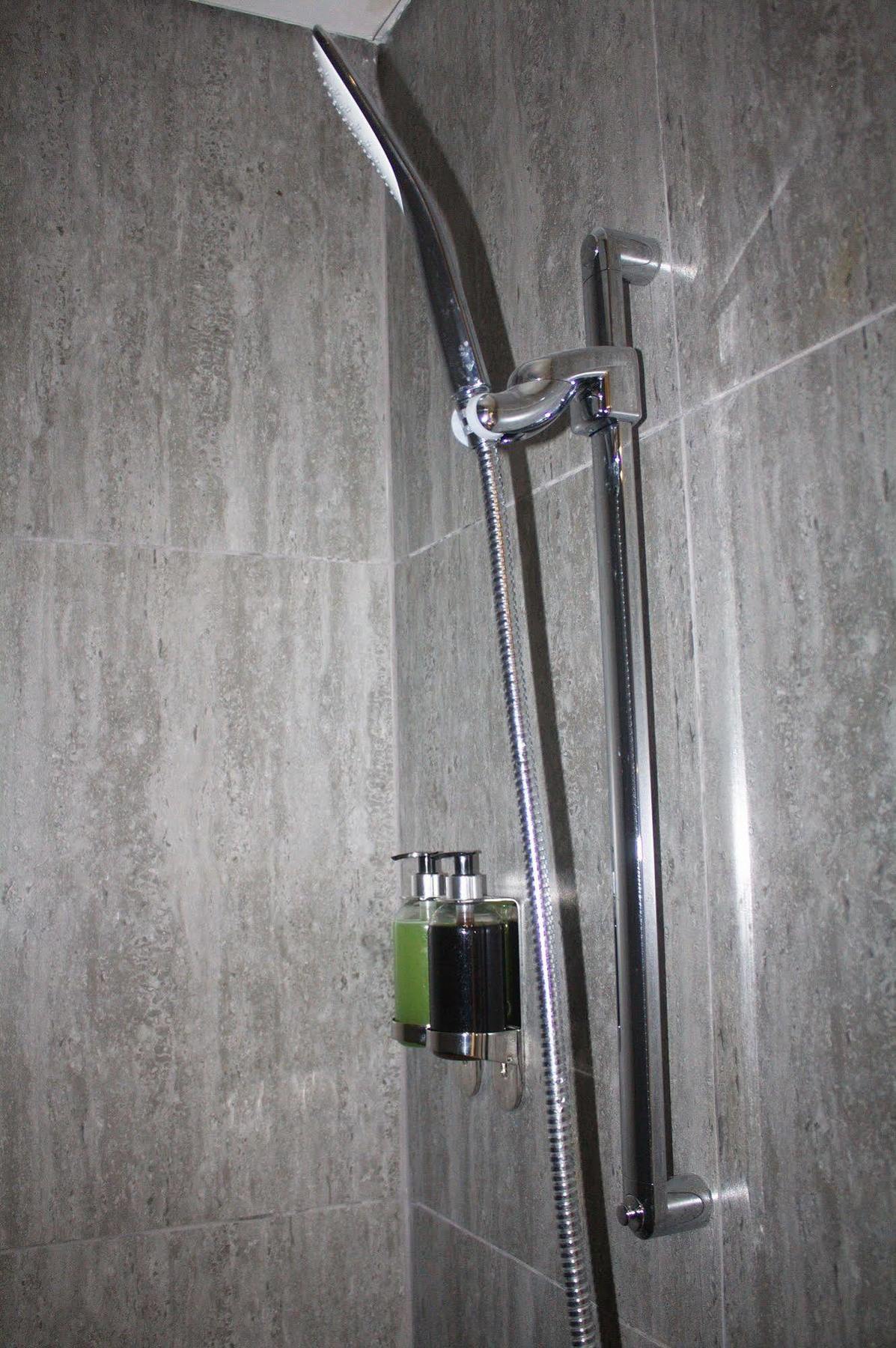 Urbano Hotel By Roots Wiaboman Esterno foto