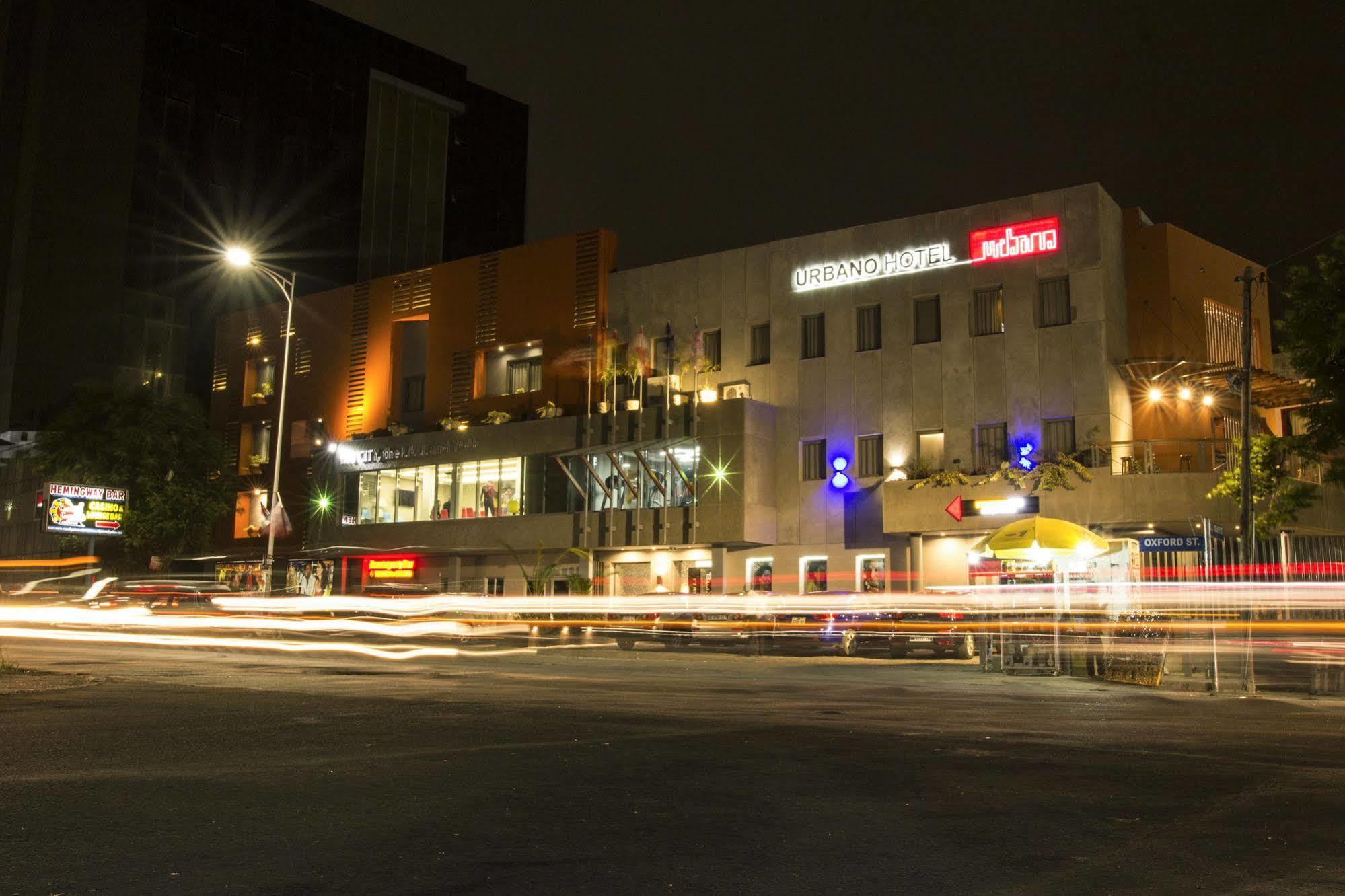 Urbano Hotel By Roots Wiaboman Esterno foto