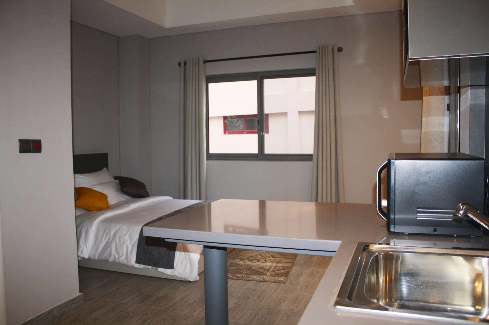 Urbano Hotel By Roots Wiaboman Esterno foto
